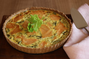 Quiche s kelom a lososom