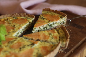 Quiche s kelom a lososom