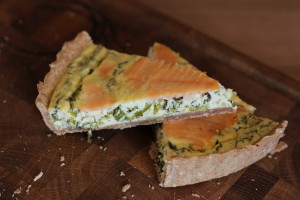 Quiche s kelom a lososom