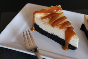 Brownie Cheesecake so slaným karamelom